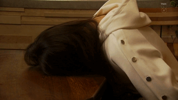 《櫻子小姐腳下埋著尸體》：沒有戲肉，只有骨頭是不行的