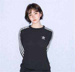 泳壇美女陳小紜(有種“發(fā)育過猛”叫陳小紜，退出泳壇晉升明星，舊照曝出誰能抗住)