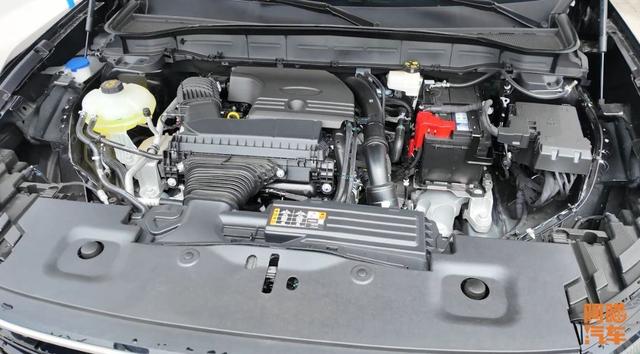 大七座合資SUV不到20萬，探店福特銳界L，你覺得卷不卷？