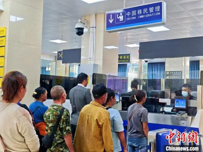 中緬邊境勐啊口岸恢復(fù)通關(guān)后客流量逾200萬人次