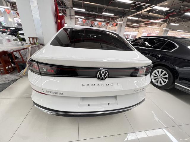 超高性價比！2022款大眾凌渡L，10萬出頭體驗8.9秒“超辣”推背感