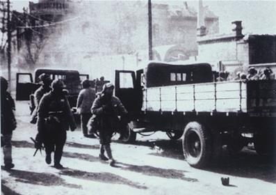 陳廷珠：步行進入石家莊的汽車兵