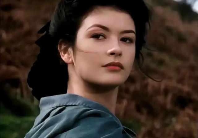 俄羅斯美女圖鑒：10位傳奇佳人，誰才是你的心頭好