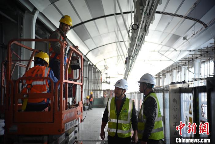 重慶軌道交通6號線重慶東站段通過項(xiàng)目工程驗(yàn)收