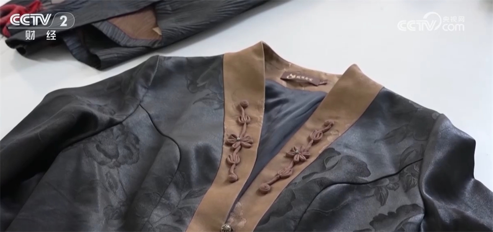 國產(chǎn)大型郵輪、列車招聘會、服裝生產(chǎn)企業(yè)……全力以“復” 開工跑出“加速度”