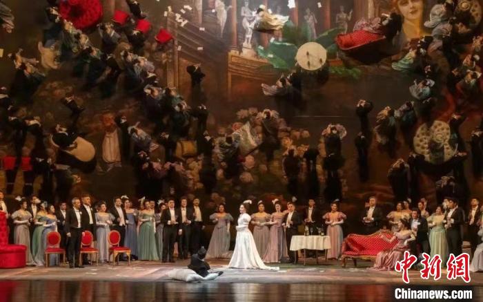 國(guó)家大劇院制作歌劇《茶花女》再登臺(tái)