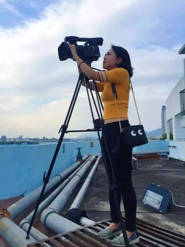 「勤勉」美女主播系列之苑勁齡 美麗且勤勉的專業(yè)媒體人！