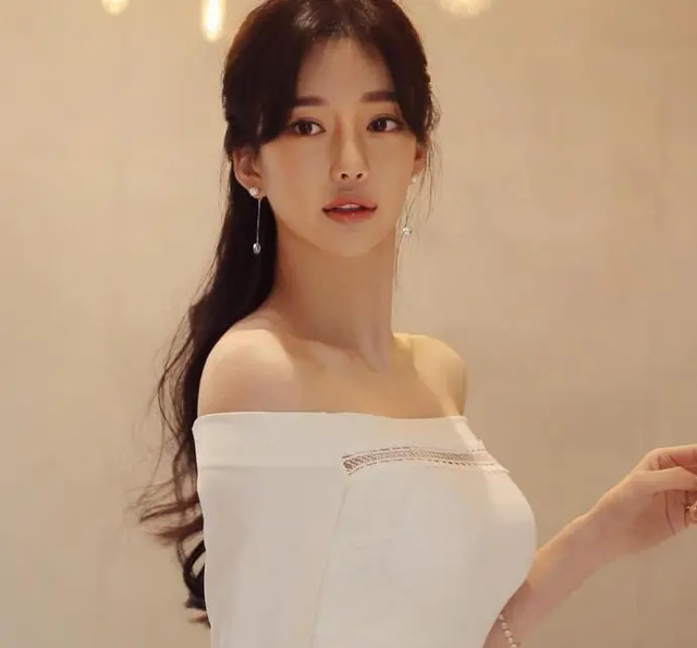 韓國十大網(wǎng)紅美女，顏值不輸一線明星