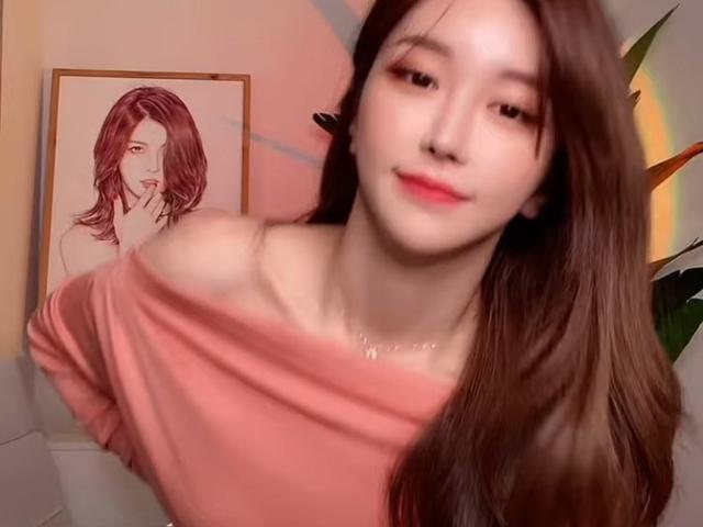 韓國十大網(wǎng)紅美女，顏值不輸一線明星