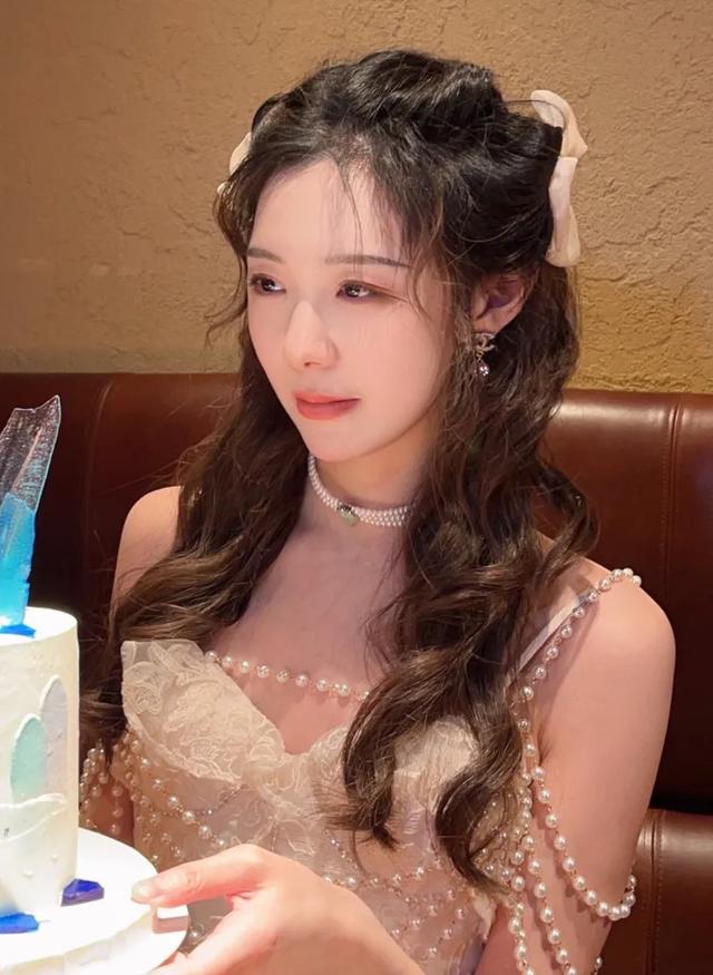 盤點(diǎn)那些年LOL美女解說(shuō)主持，有人風(fēng)光無(wú)限？有人銷聲匿跡？