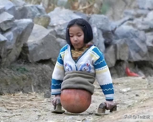 央視、公安都報(bào)道過的“籃球女孩”，20多年過去，如今她怎樣了？