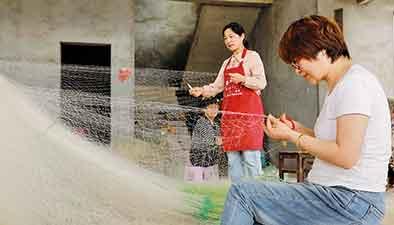 當(dāng)漁網(wǎng)接上互聯(lián)網(wǎng)：濱海小鎮(zhèn)3000主播賣海鮮，一年帶貨50億