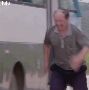 二臺女主播秀腿玩游戲成流量密碼，官方出手最為致命