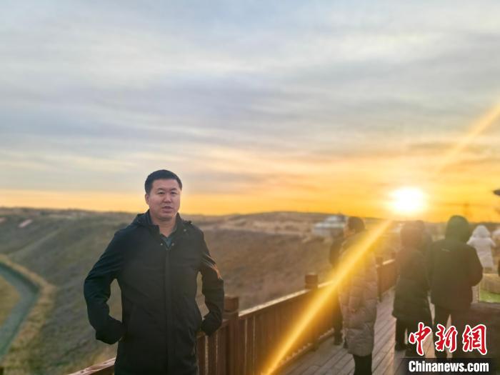 薛志龍代表：讓“卓資熏雞”再次名揚(yáng)天下