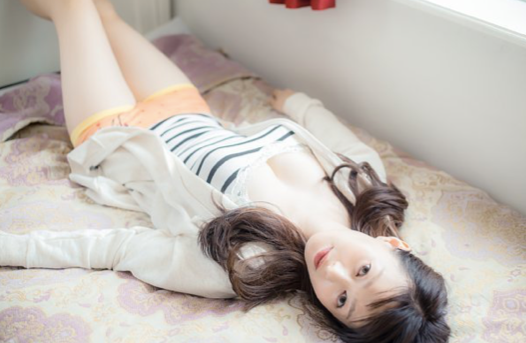 前日本NHK“巨乳”女主播慘遭網(wǎng)絡(luò)暴力，被迫辭職后大拍寫真“報(bào)復(fù)”流言