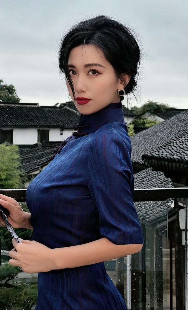 深圳電視臺(tái)15位美女主持人風(fēng)采一覽，個(gè)個(gè)高雅、優(yōu)美、迷人