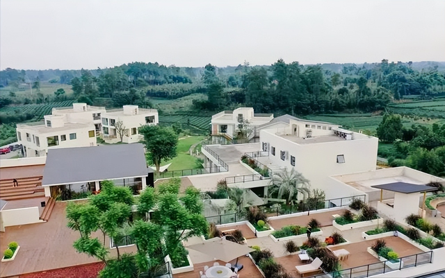 2008年，那個播報汶川地震時流淚的女主播寧遠，如今怎么樣了？