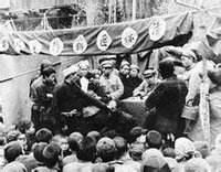 殘害無辜的女匪田玉蓮，與丈夫藏匿深山16年，因要生孩子暴露被誅