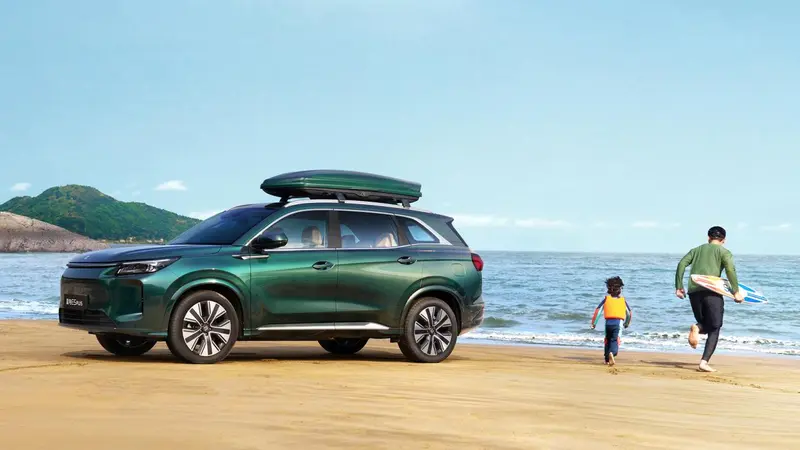 真香！藍電E5 PLUS 165km長續(xù)航先享版來襲：10萬內唯一插混SUV