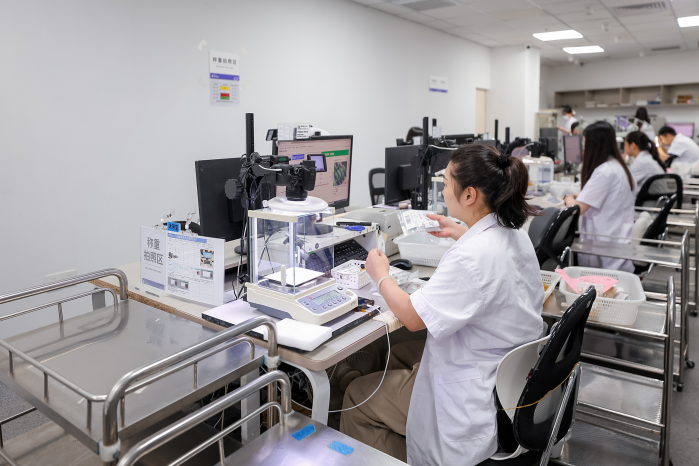 直播電商刺激玉石消費(fèi)，抖音電商質(zhì)檢倉配體系升級保障消費(fèi)者權(quán)益