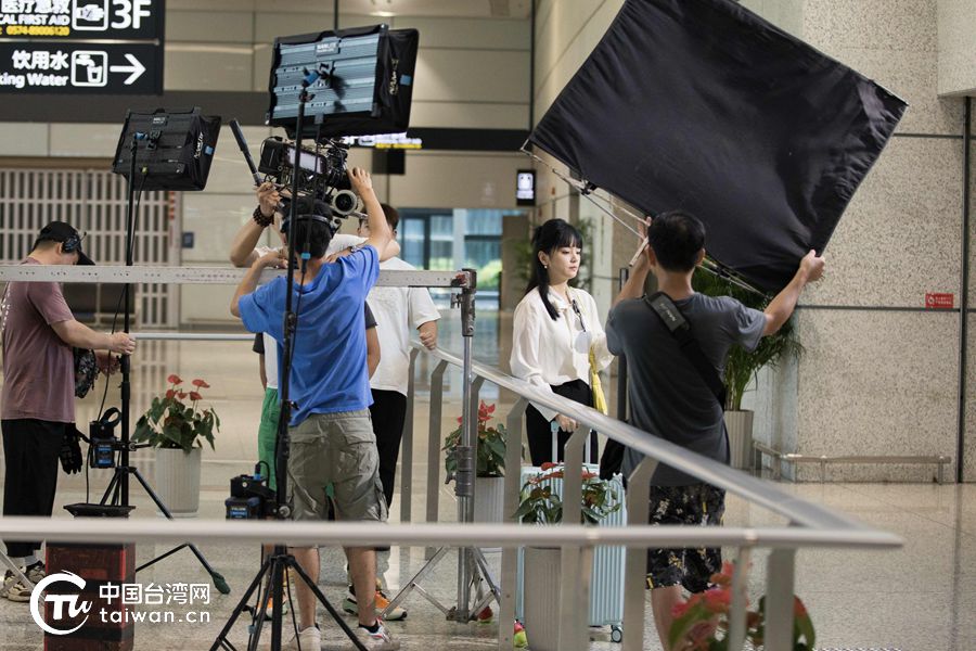 七夕啟幕 以愛為約 “920就愛你”首部微短劇《寧波·遇見》正式開機