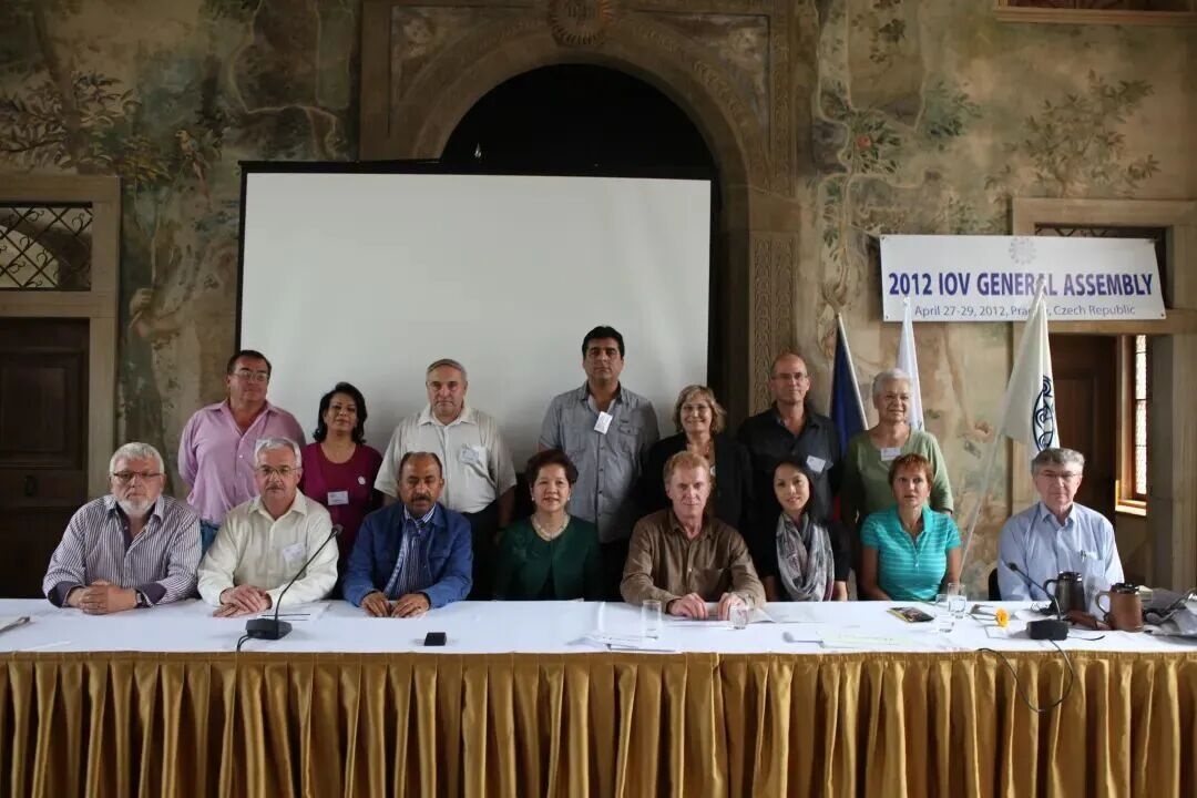 國(guó)際舞臺(tái)展現(xiàn)中國(guó)“她力量” - 暨南大學(xué)陳平榮任國(guó)際民間藝術(shù)組織主席