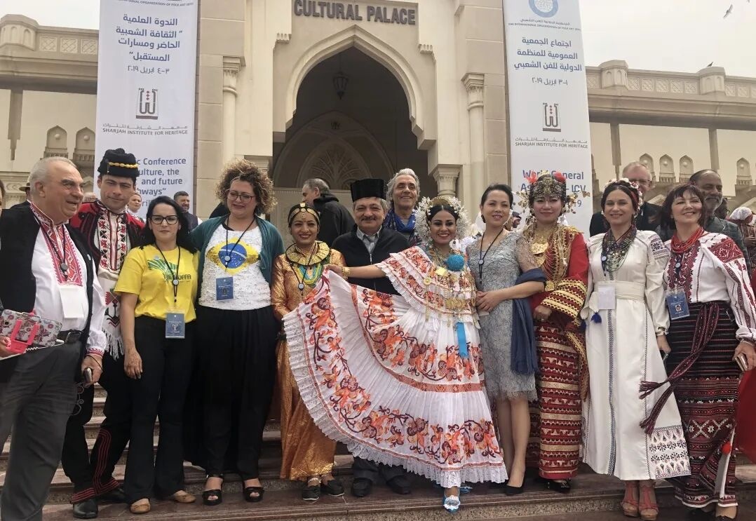 國(guó)際舞臺(tái)展現(xiàn)中國(guó)“她力量” - 暨南大學(xué)陳平榮任國(guó)際民間藝術(shù)組織主席